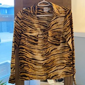 Princess Polly tiger print button up blouse